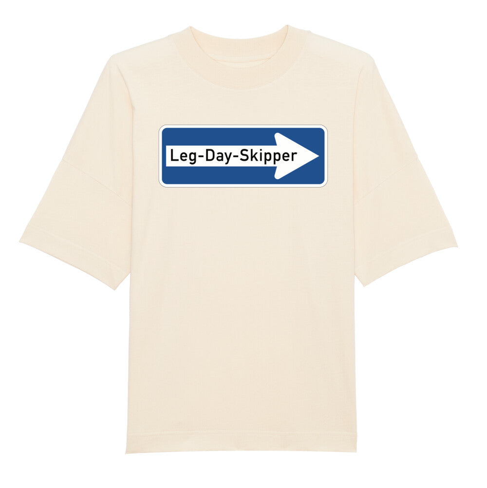 Leg-Day-Skipper Oversize Pump Cover-T-Shirt-Swolemates